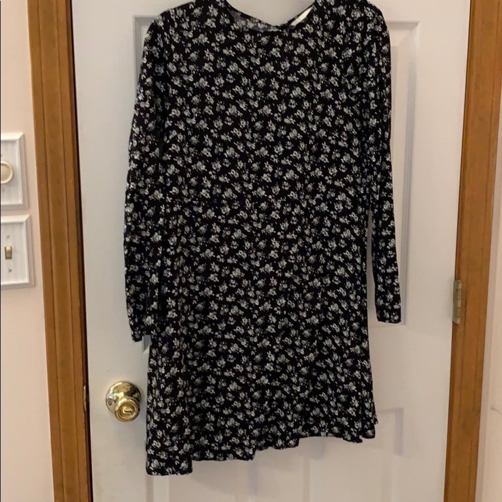 Black floral long sleeve dress